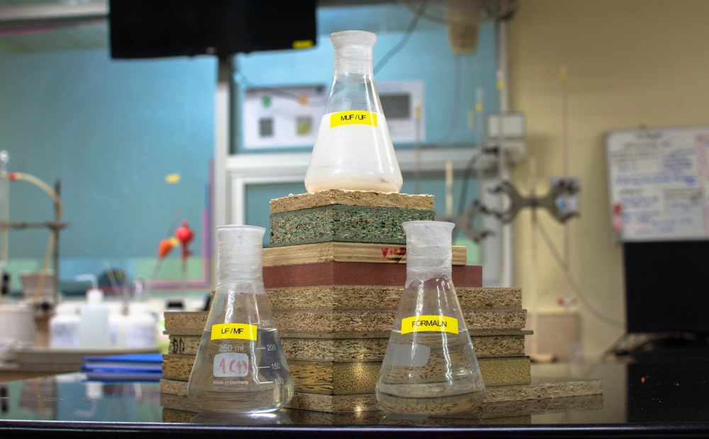 What Is Phenolic Glue in the Plywood Industry