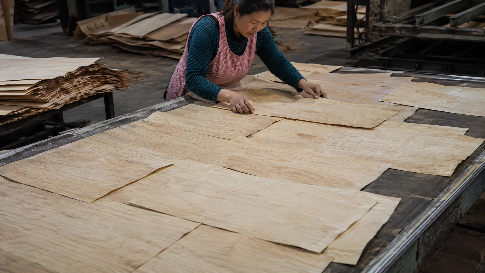hand-core-jointing-plywood-risks.webp 