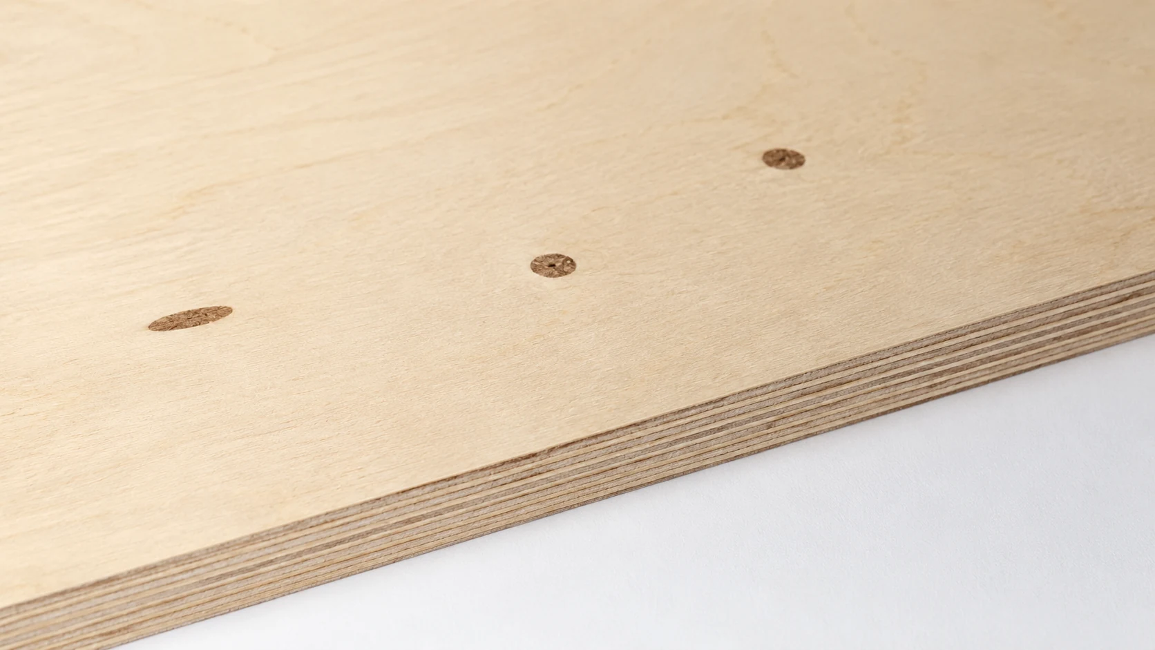 bb-grade-birch-plywood-patch-detail.webp