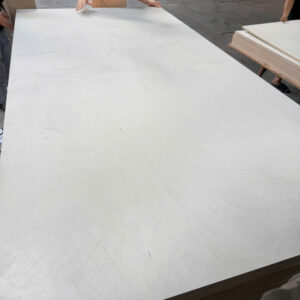 Poplar plywood